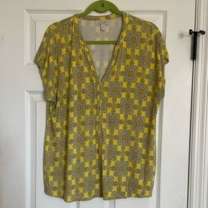 Dana Buchman Yellow Geometric Top. Size: XL
